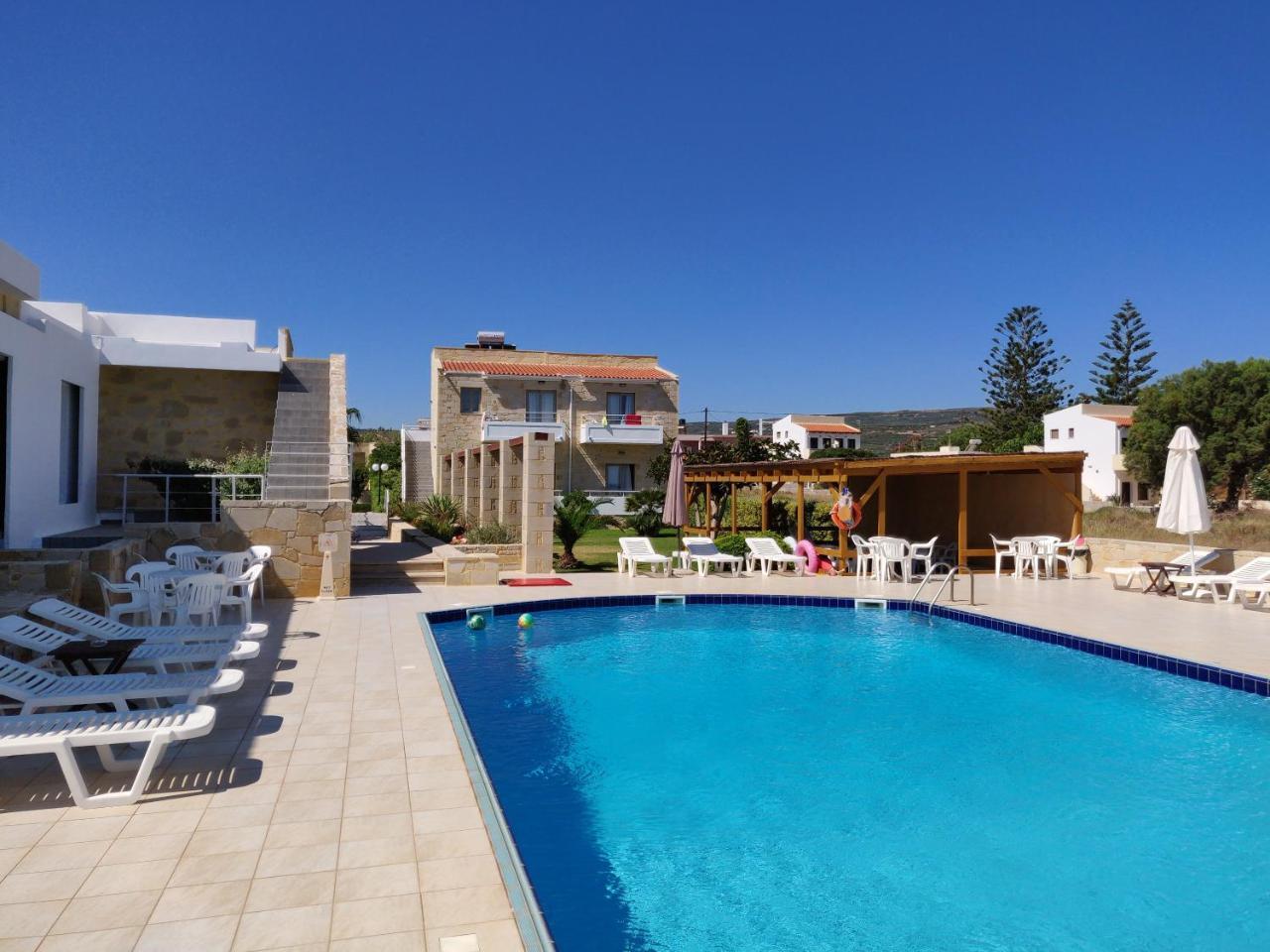Viglia Beach Apartments Kissamos Exterior photo